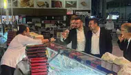 Başkan Kavak Afyon Otogarı’nda esnafın taleplerini dinledi