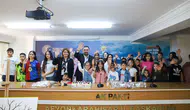 AK Parti Afyonkarahisar’da yeni eğitim yılı heyecanı! Öğrencilere hediye verdiler
