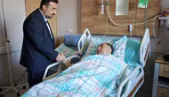 Siyasette Örnek Davranış! Eleştirileri Kenara Bıraktı, Hastaneye Koştu
