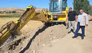 Şuhut’ta doğalgaz mesaisi sürüyor: Başkan Özaşkın çalışmaları yerinde kontrol etti