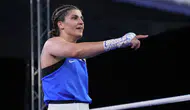 Busenaz Sürmeneli yine finalde! Rus rakibini geçerek şampiyonluk maçına çıktı