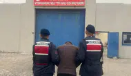 Afyonkarahisar’da Jandarma Operasyonları Sıklaştı: 49 Aranan Şahıs Yakalandı, 13’ü Tutuklandı