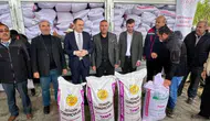 Çay’da Buğday Üreticilerine Yüzde 50 Hibeli Destek: 200 Üreticiye 56 Ton Buğday Tohumu Dağıtıldı