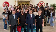 Milletvekili Yurdunuseven mezun olduğu okulun öğrencilerini Meclis’te ağırladı