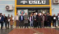 Afyonkarahisar’da ev hayalleri gerçek oldu: 2+1 ve 3+1 dairelerin tapuları teslim edildi