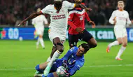 Galatasaray’ın penaltısı VAR’dan döndü! Osimhen’in pozisyonunda karar değişti