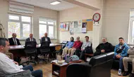 Emirdağ’da Müdür Emeksiz sahada: 7 okulu ziyaret etti
