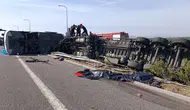 Manisa’da feci kaza! Tur otobüsü ile TIR çarpıştı: 11 ölü, 27 yaralı
