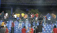 Kayserispor taraftarları tribün koltuklarını kırdı! Stadyumda zarar oluştu