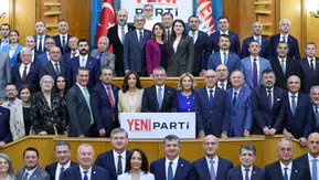 YENİ Parti’de çerçeve yasaya kimler hayır dedi? İşte 54 milletvekilinin listesi