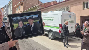 70 Yıllık Evli Çiftin Vefatı Sevenlerini Yasa Boğdu! Birer Gün Arayla Vefat Ettiler