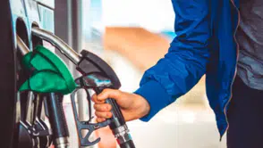 Akaryakıta Yeni Zam Geliyor! Benzin 80 TL'yi Aşacak, Motorinde 100 TL Alarmı