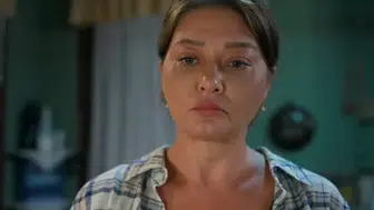 Afyonlular bu detayı görünce gözlerine inanamadı! Nurgül Yeşilçay ekranlara döndü ama herkes o ayrıntıya kilitlendi!