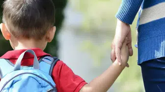 Okula Uyum Sürecinde Ailelere Kritik Uyarı! Bunu Sakın Yapmayın!