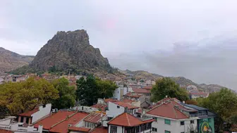 Afyonkarahisar’da sıcaklıklar düştü: Yağışlı hava etkisini sürdürüyor