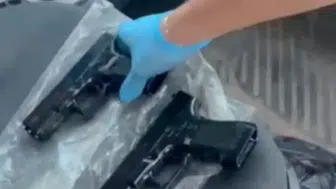 Afyonkarahisar’da Polisten Kaçamadı: Ruhsatsız Tabancalarla Yakalandı!