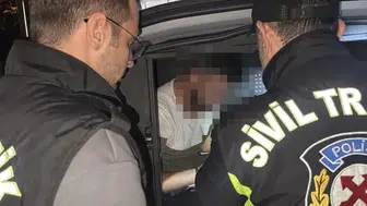 Kamyonetten Atladı, Hayati Tehlikesi Var! Kocasından Pişkince Yanıt