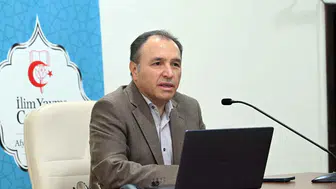 İlim Yayma Cemiyeti’nin Lisans Akademi Programı başladı! Rektör Karakaş açılış dersini verdi!