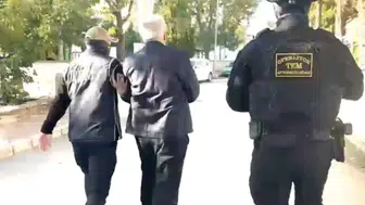 Afyon Emniyeti’nden dev operasyon! 10 yıldır aranan FETÖ "bölge imamı" Afyonkarahisar’da yakalandı!