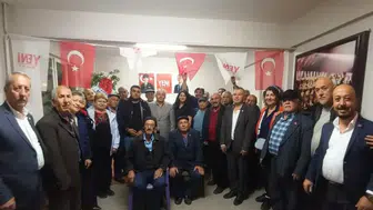 Hasan Karadeniz Çobanlar ve Bolvadin'de vatandaşla buluştu: “Yorulmadan çalışacağız”