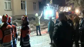 Maltepe’de bina mı çöktü? Ölü ve yaralı var mı? Enkaz altında kalanlar var mı?