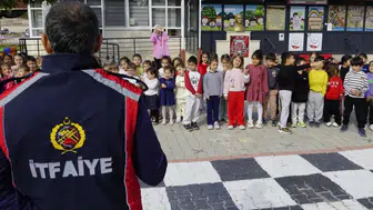 Şuhut’ta anaokulu öğrencilerine yangın ve deprem tatbikatı