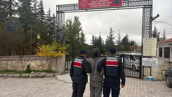 Jandarma Afyonkarahisar’da Düğmeye Bastı! Son Bir Haftalık Bilanço Açıklandı: Yüzlerce Noktada Dev Operasyon!