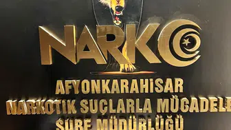 Afyon'da Uygulama noktasında şüphe üzerine durduruldu! Binlerce hapla yakalanan 2 kişi tutuklandı!