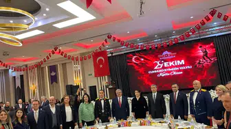 Afyonkarahisar’da Cumhuriyet resepsiyonu düzenlendi