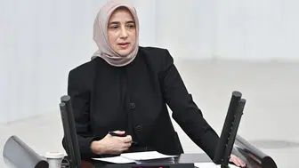 Özlem Zengin’den fon skandalı açıklaması: “Listenin tamamı açıklansın”