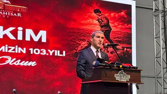 Afyonkarahisar’da Cumhuriyet’in 103. yılı coşkuyla kutlandı: "Cumhuriyet'e giden yol bu şehirden geçti"