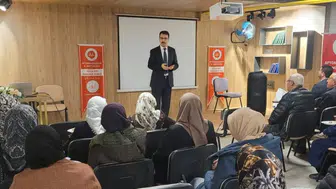 Afyon’da umre hazırlığı: Kutsal yolculuk öncesi vatandaşlara seminer verildi