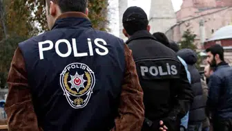 "Beni bıçaklarken pantolonu düştü, yere kapandı!" Dört yerinden bıçaklanan ağabeyden mahkemede olay sözler