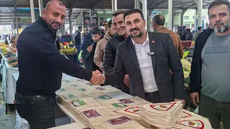 AK Parti’den Pazar ziyareti: AK Parti İl Başkanı Dr. Özgür Kavak vatandaşın taleplerini dinledi