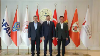 Milletvekili Özkaya Bakan Çiftçi'yi ziyaret etti: Afyon’un Yatırım Talepleri Masada