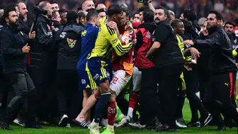 Derbi faturası ağır oldu! Abdülkerim ve Archie Brown cezası açıklandı