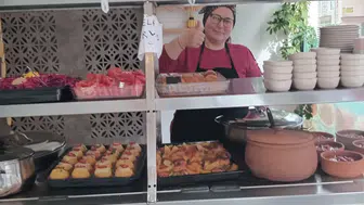 Afyonlu kadınlardan örnek başarı! Öğrencilerin özlediği lezzetleri sofraya taşıdılar