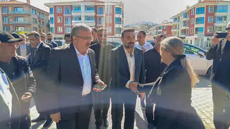 AK Parti Afyonkarahisar heyeti Selçuklu Mahallesi’nin taleplerini dinledi