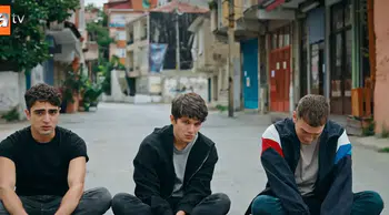 Altı Üstü İstanbul bu akşam var mı, yeni bölüm ne zaman? Emir ve Uzay öldü mü? 16. bölümde büyük ters köşe!