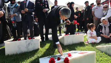 Afyon’da 5 Eylül şehitleri unutulmadı: 25 Mehmetçik dualarla anıldı