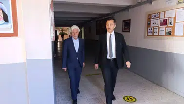 Bolvadin’de eğitim için saha çalışması: Müdür Keleş okulları ziyaret etti
