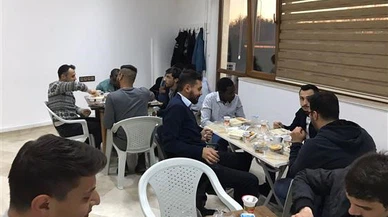Afyonkarahisar’da Üniversiteli Gençler İftarda Buluştu