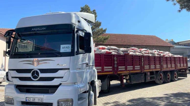 Deprem Bölgesindeki Besicilere 27 Tır ve 4 Kamyon Yem Gönderildi