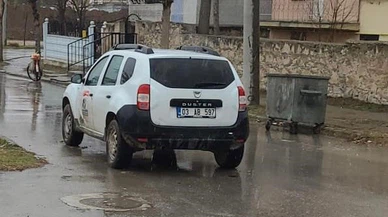 Otomobilin Çarptığı Kadın Hastaneye Kaldırıldı