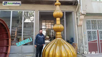 350 KİLOGRAM AĞIRLIĞA SAHİP TAMAMEN EL İŞÇİLİĞİ VE BAKIRDAN YAPILAN DEV ALEM GÖRENLERİ HAYRAN BIRAKTI