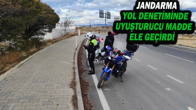 Jandarma Denetimlerinde, Motosiklet Ve Sürücüsü Üzerinde Uyuşturucu Madde Ele Geçirildi