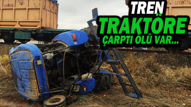 Yük Trenini Traktöre Çarptı…