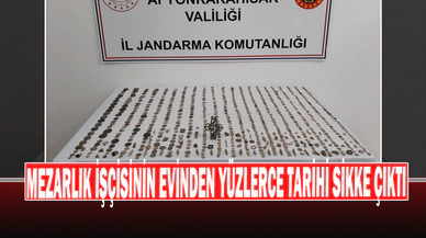 Mezarlık İşçisinin Evinden Yüzlerce Tarihi Sikke Çıktı