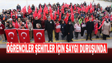 Şehitler İçin Saygı Duruşun Bulunuldu