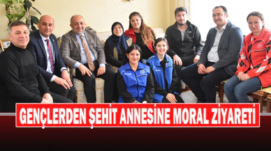 Gençlerden Şehit Annesine Moral Ziyareti